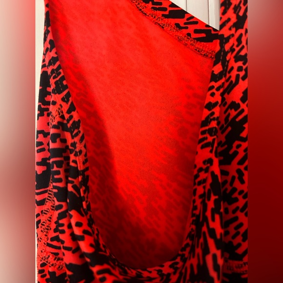 Nike Dri-Fit Miler Racerback Running Tank Top Infrared Black - Picture 2 of 8